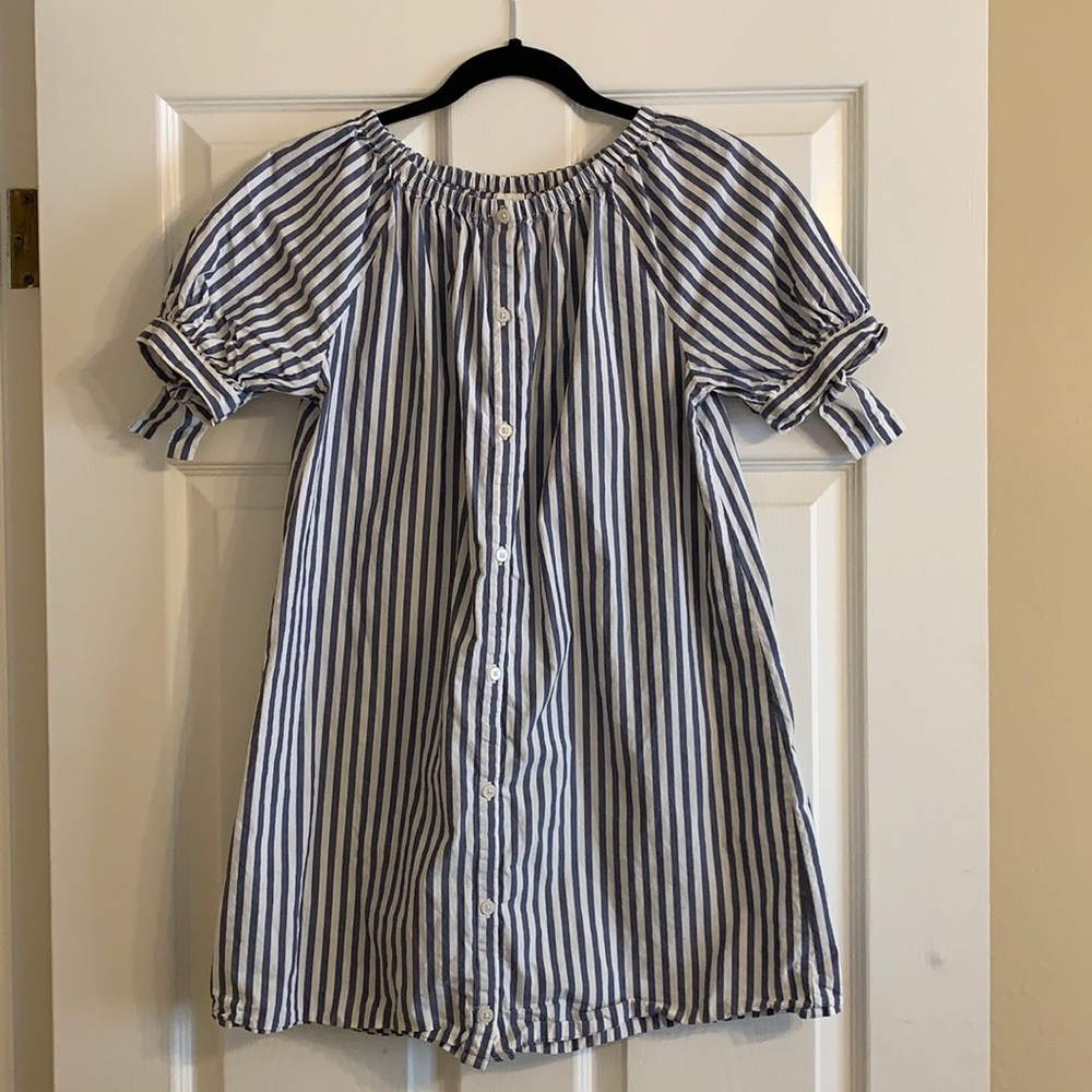 🌞3/$20 Crazy 8 Fresh Striped Dress